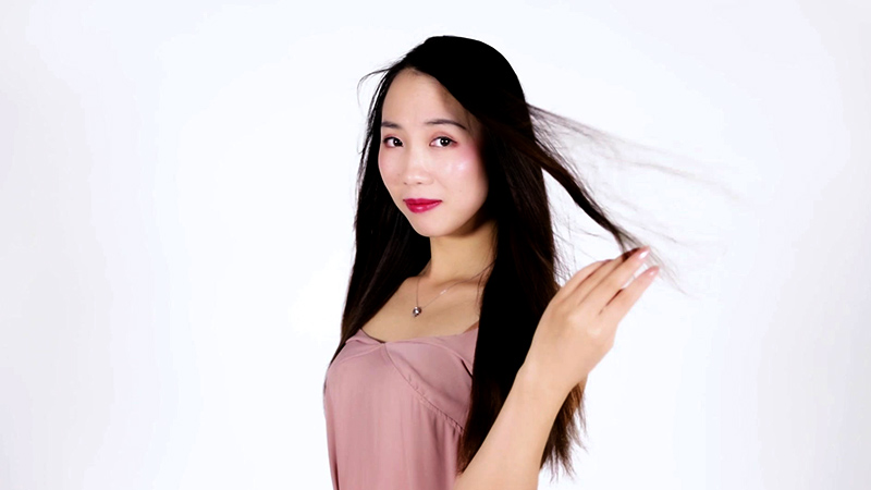 滋潤洗發(fā)水